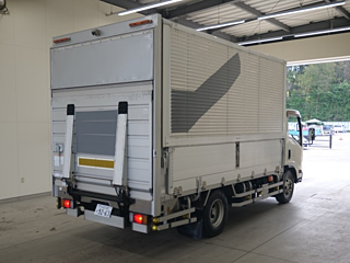 ISUZU ELF 2015