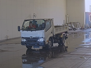 HINO DUTRO 2016