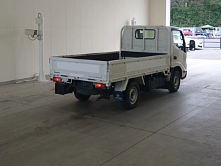 TOYOTA DYNA 2019