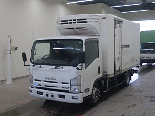 ISUZU ELF 2010