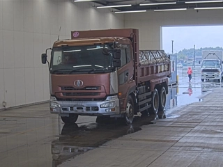 NISSAN TRUCK 2008