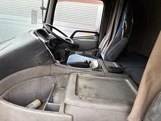 NISSAN TRUCK 2008