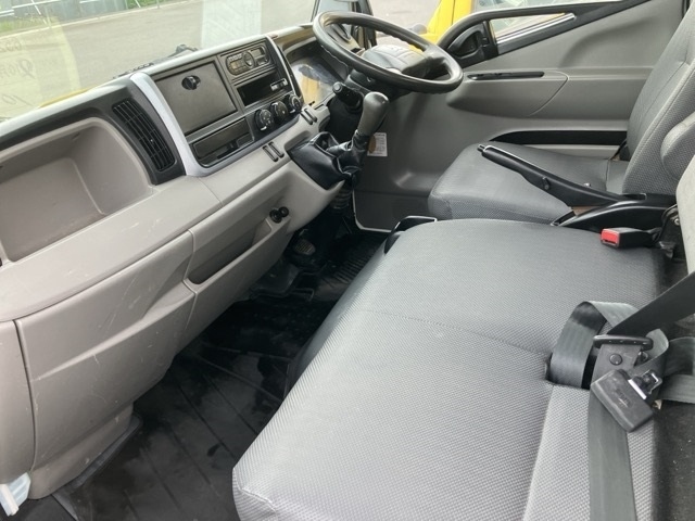 MITSUBISHI CANTER 2017