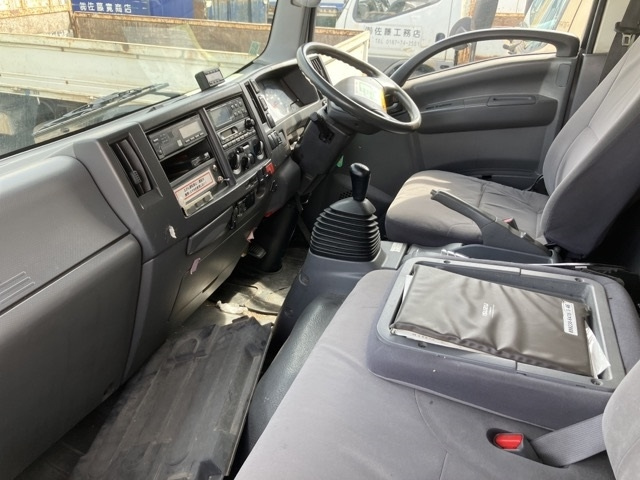 ISUZU ELF 2013