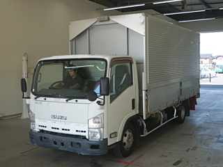 ISUZU ELF 2011