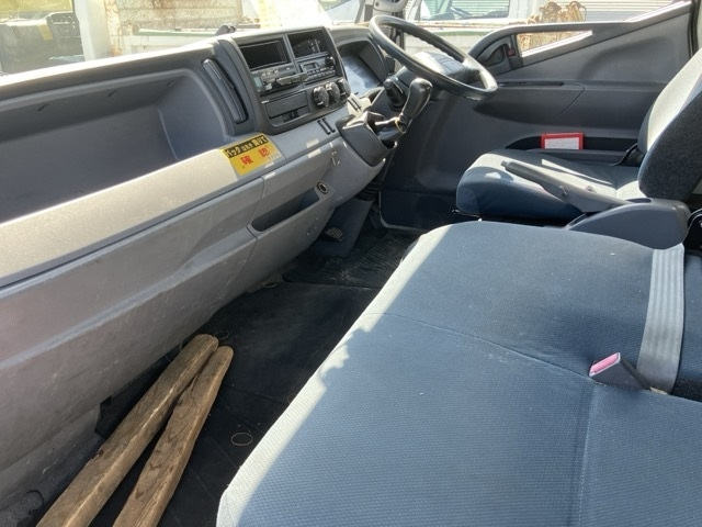 MITSUBISHI CANTER 2013