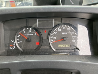 NISSAN ATLAS 2010