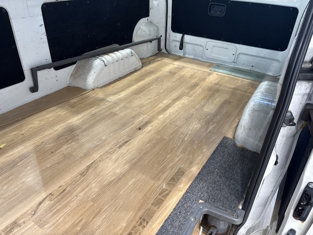 NISSAN CARAVAN VAN 2013