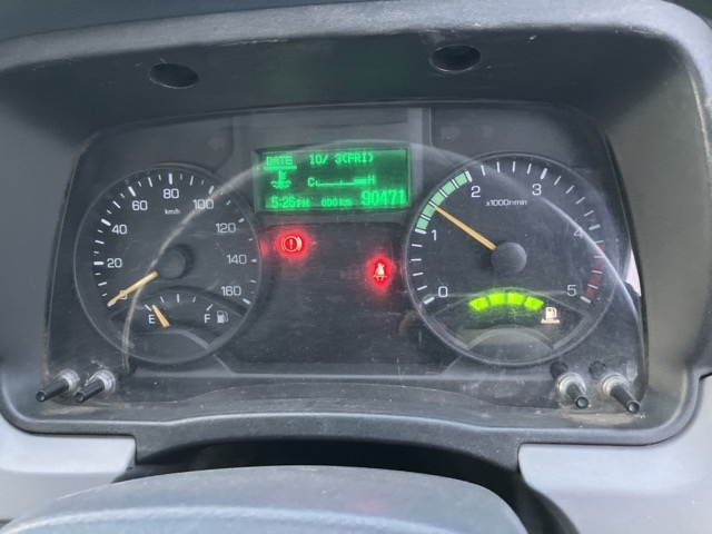 MITSUBISHI CANTER 2015