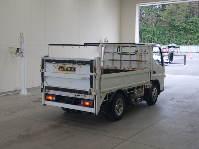 MITSUBISHI CANTER 2015