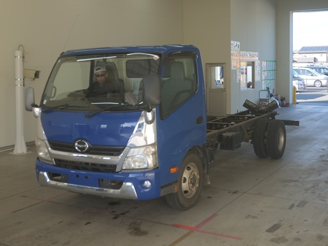 HINO DUTRO 2012
