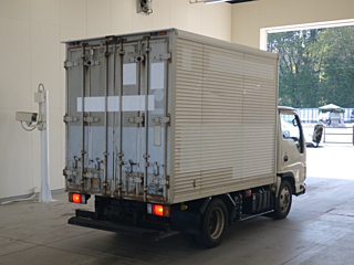 ISUZU ELF 2012