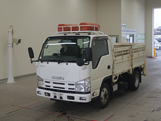 ISUZU ELF 2013