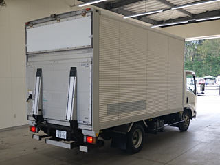 ISUZU ELF 2017
