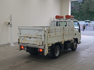 ISUZU ELF 2013