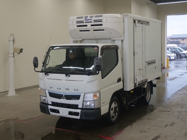MITSUBISHI CANTER 2018