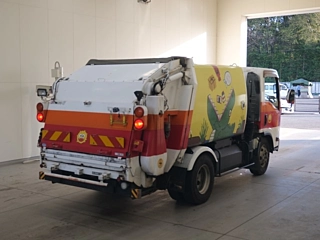 ISUZU ELF 2012