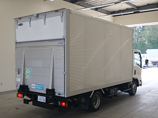 ISUZU ELF 2015