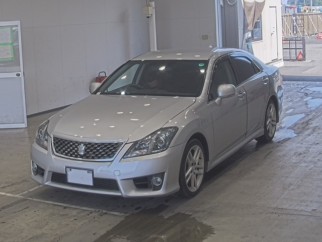 TOYOTA CROWN 2012