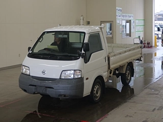NISSAN VANETTE TRUCK 2011