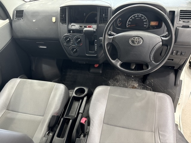 TOYOTA LITE ACE VAN 2013