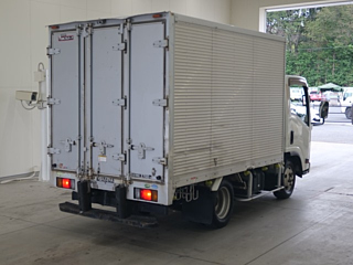 ISUZU ELF 2015