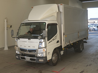 MITSUBISHI CANTER 2018