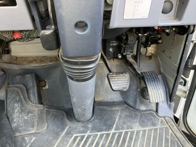 MITSUBISHI CANTER 2011