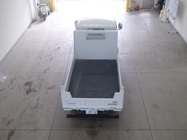 MITSUBISHI CANTER 2011