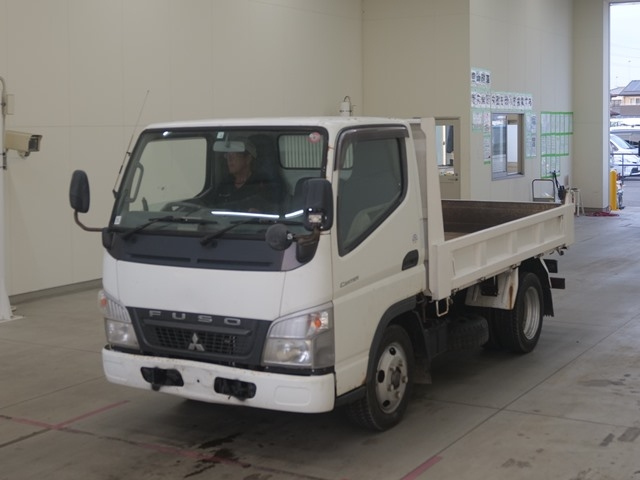 MITSUBISHI CANTER 2010
