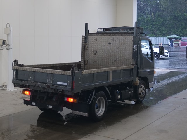 MITSUBISHI CANTER 2015