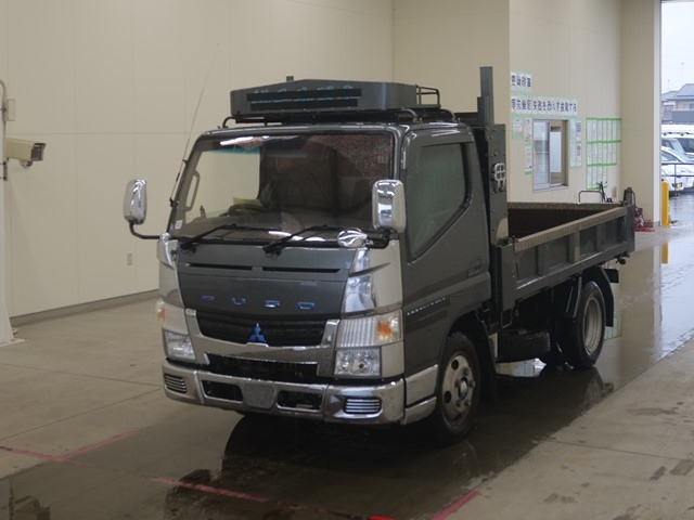 MITSUBISHI CANTER 2015