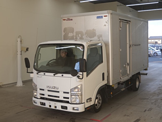 ISUZU ELF 2012