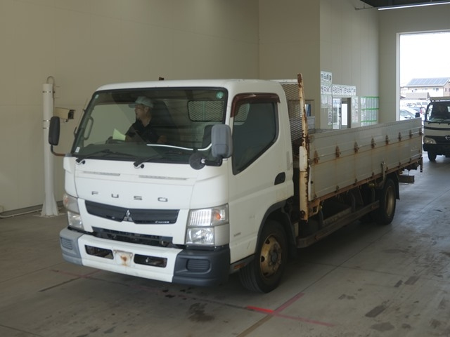 MITSUBISHI CANTER 2011