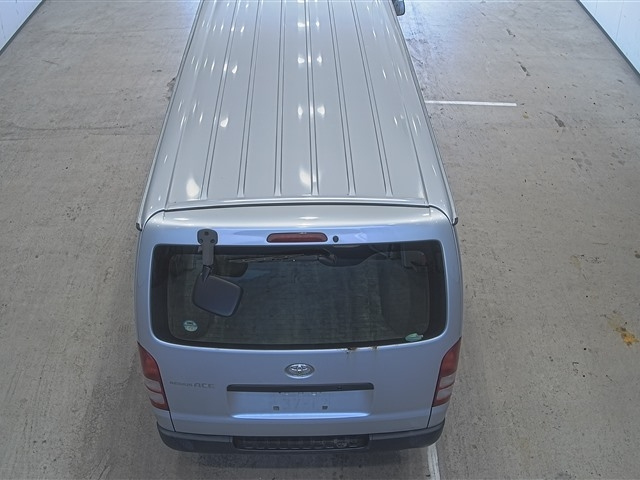TOYOTA REGIUS ACE VAN 2012