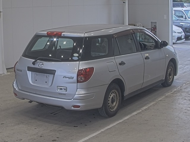 MAZDA FAMILIA VAN 2010