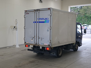 ISUZU ELF 2011