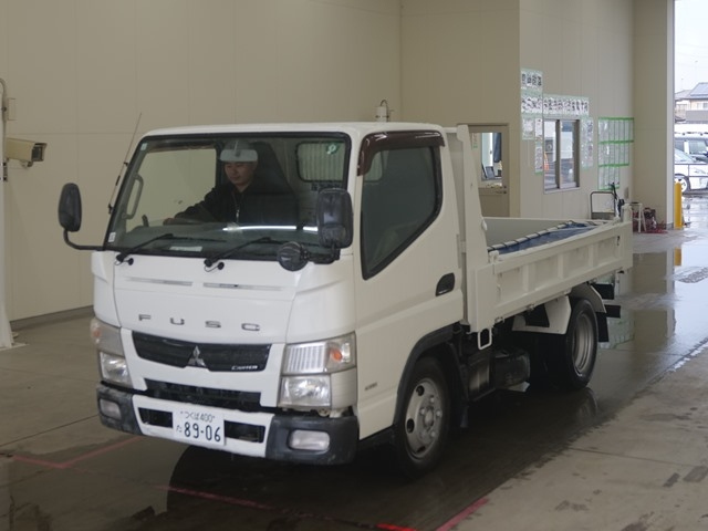 MITSUBISHI CANTER 2013