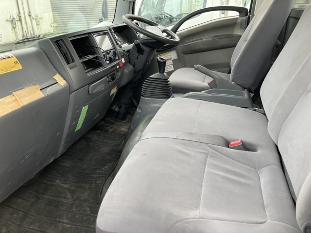 ISUZU ELF 2008