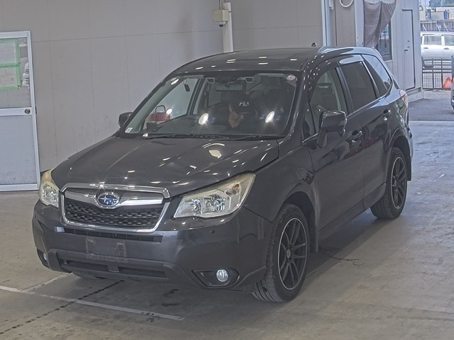 SUBARU FORESTER 2014