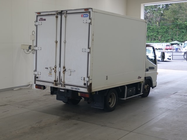 MITSUBISHI CANTER 2010