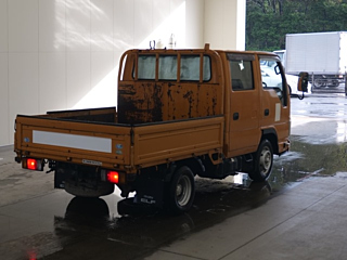 ISUZU ELF 2011