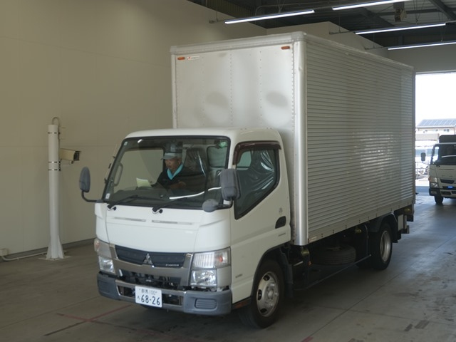 MITSUBISHI CANTER 2013