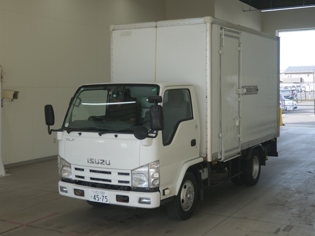 ISUZU ELF 2013