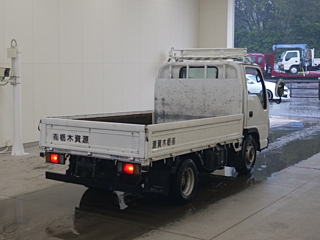 ISUZU ELF 2008