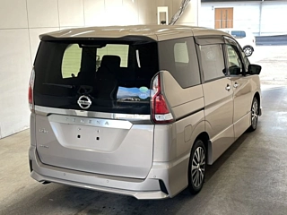 NISSAN SERENA 2019