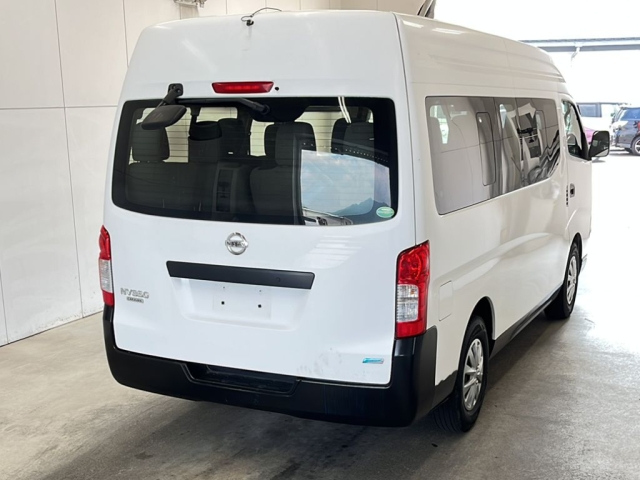 NISSAN CARAVAN BUS 2012