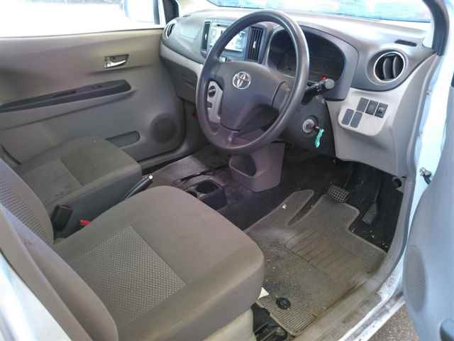 TOYOTA PIXIS EPOCH 2014