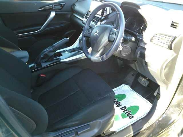 MITSUBISHI ECLIPSE CROSS 2021