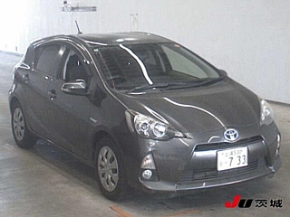 TOYOTA AQUA 2012
